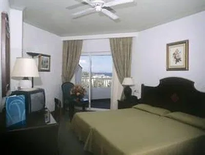 Riu Oliva Beach 3* קורלחו