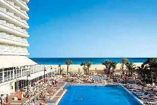 ホテル Riu Oliva Beach 3*